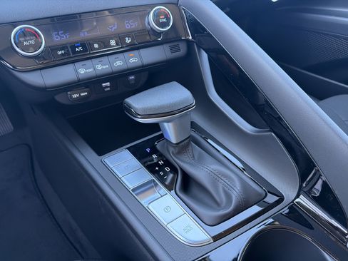 New 2026 Hyundai Elantra Blue image 18