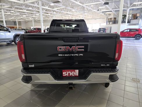 Used 2021 GMC Sierra 3500 SLE w/ SLE Convenience Package image 4