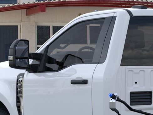 New 2025 Ford F350 XL w/ XL Chrome Package RWD image 43