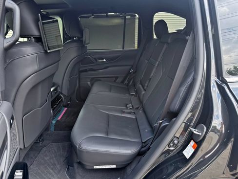 Used 2026 Lexus LX 700h Luxury w/ Accessory Package (Z1) AWD/4WD image 24