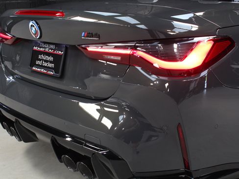 Used 2022 BMW M4 xDrive Competition AWD/4WD image 18