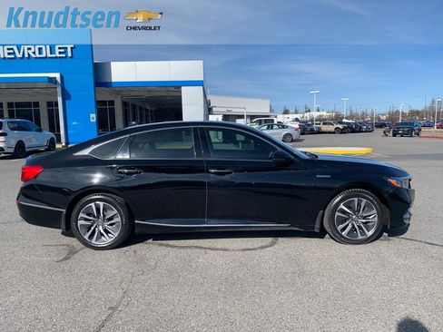 Used 2019 Honda Accord Touring image 8
