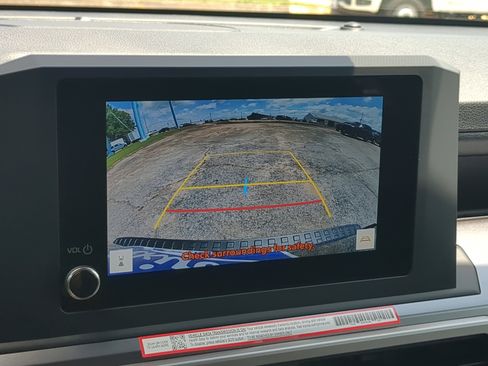 Used 2026 Toyota 4Runner SR5 RWD image 18