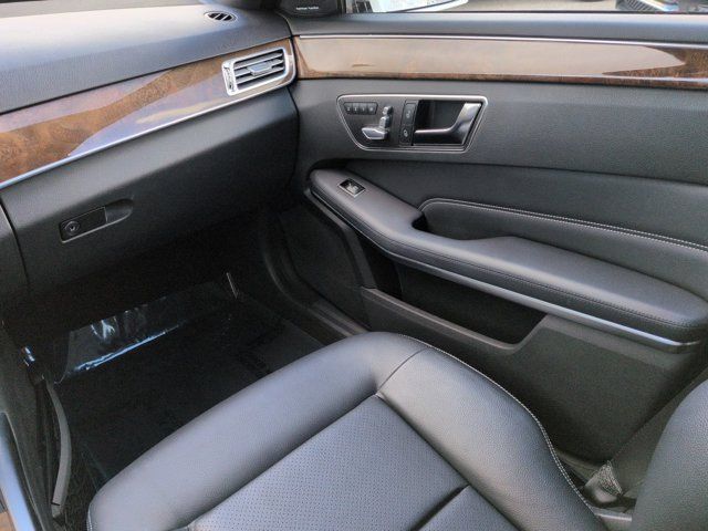 Certified 2016 Mercedes-Benz E 350 4MATIC Sedan image 14