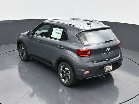 New 2026 Hyundai Venue SEL FWD image 19