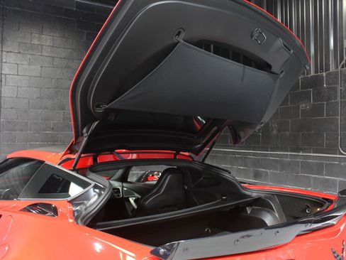 Used 2016 Chevrolet Corvette Z06 w/ 3LZ Preferred Equipment Group image 62