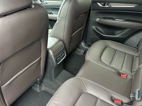 New 2025 MAZDA CX-5 Signature image 13