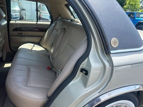 Used 2004 Mercury Grand Marquis GS RWD image 22
