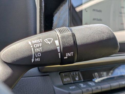 Used 2025 Toyota Camry LE w/ Convenience Package image 9