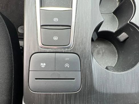 Used 2024 Ford Escape Active AWD/4WD image 28