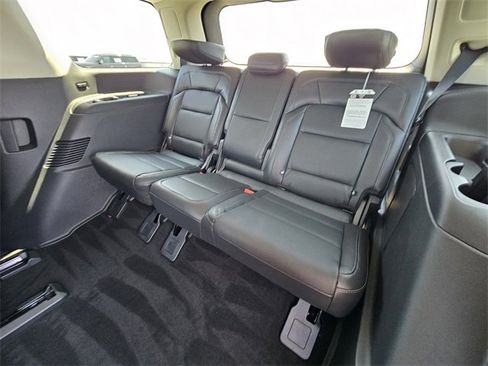 New 2025 Lincoln Navigator Reserve image 28