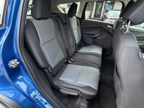 Used 2018 Ford Escape SE AWD/4WD image 16