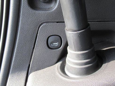 Used 2018 Ford Flex Limited image 29