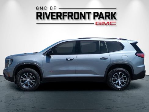 Used 2024 GMC Acadia AT4 w/ Luxury Package AWD/4WD image 6