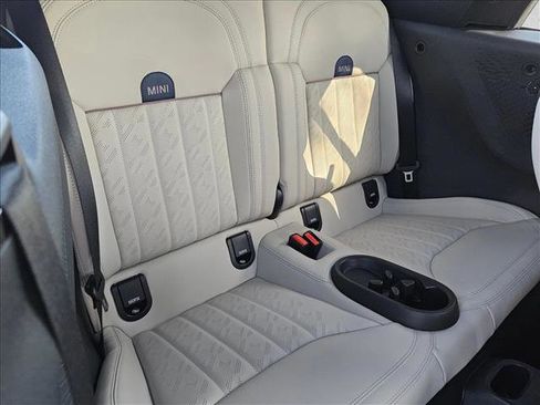 Certified 2025 MINI Cooper S FWD image 17
