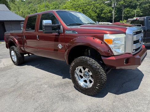 Used 2015 Ford F250 Platinum w/ FX4 Off-Road Package AWD/4WD image 2