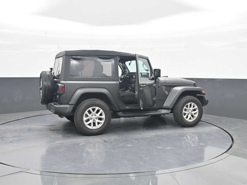 Used 2023 Jeep Wrangler Sport AWD/4WD image 45
