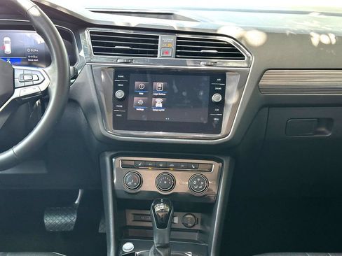 Used 2024 Volkswagen Tiguan Wolfsburg Edition FWD image 31