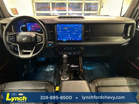 Used 2022 Ford Bronco Badlands AWD/4WD image 9