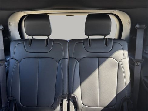 New 2025 Jeep Grand Cherokee L Limited image 23