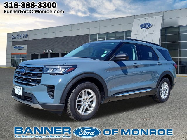 Used 2025 Ford Explorer Active RWD image 1