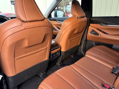 Used 2023 INFINITI QX60 Sensory w/ Vision Package image 22