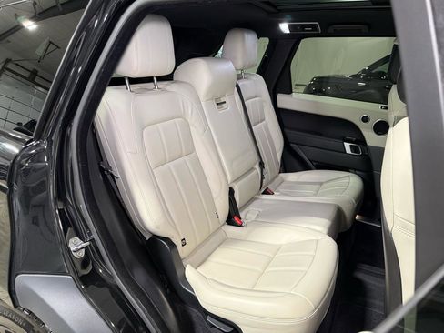 Used 2020 Land Rover Range Rover Sport HSE image 33
