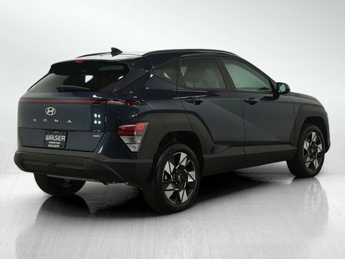 Used 2024 Hyundai Kona SEL image 5