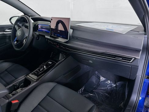 New 2026 Volkswagen Golf AWD/4WD image 30
