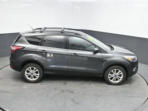 Used 2018 Ford Escape SE AWD/4WD image 32