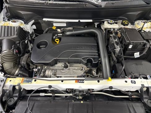 Used 2023 GMC Terrain SLT w/ LPO, Floor Liner Package AWD/4WD image 12