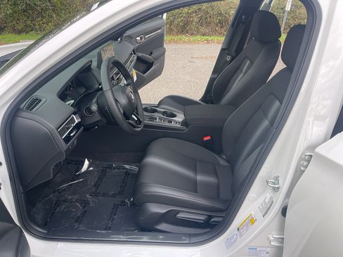 New 2026 Honda Civic Sport image 24