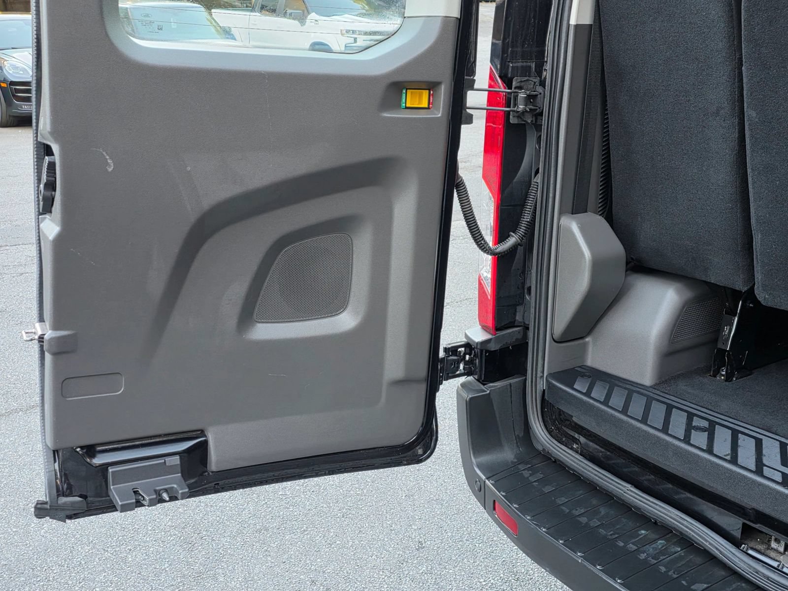 Used 2024 Ford Transit 350 XLT RWD image 25