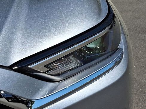 Used 2025 Toyota Grand Highlander AWD image 9