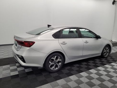 Used 2021 Kia Forte LXS FWD image 10