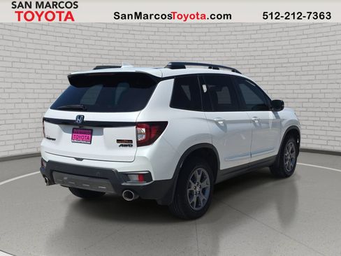 Used 2024 Honda Passport TrailSport image 6