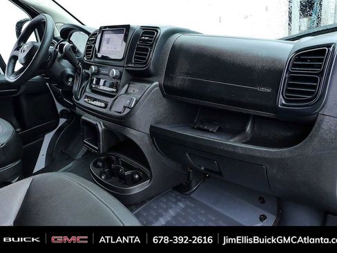 Used 2024 RAM ProMaster 2500 w/ Convenience Group FWD image 19