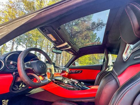 Used 2016 Mercedes-Benz AMG GT S image 33