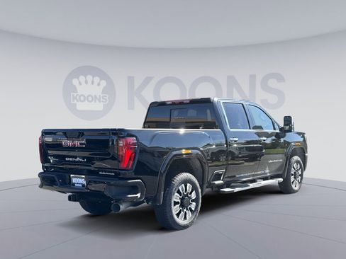 New 2026 GMC Sierra 2500 Denali w/ Denali Reserve Package image 7