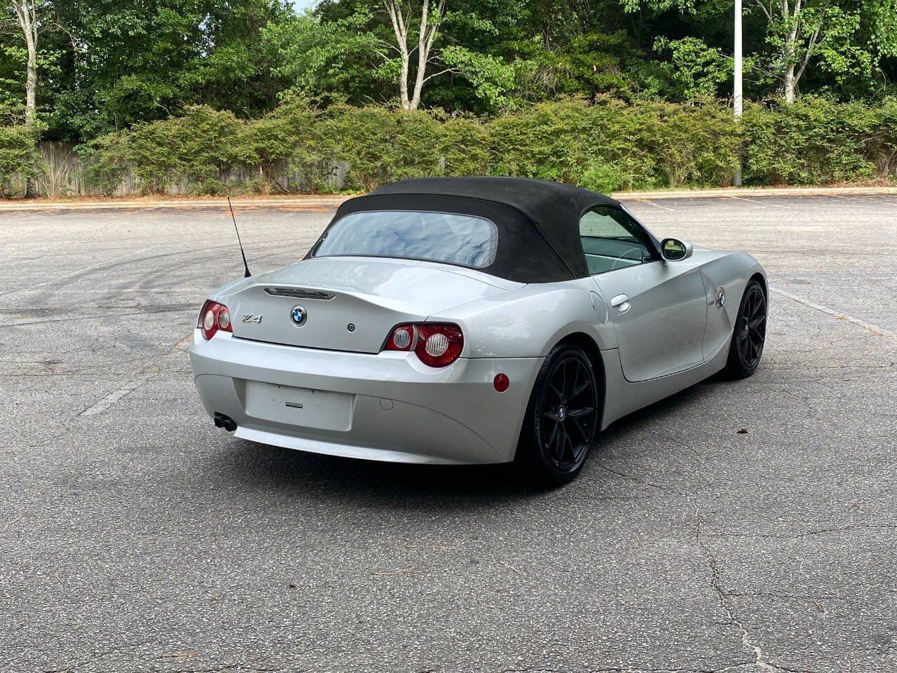 Used 2005 BMW Z4 2.5i RWD image 5