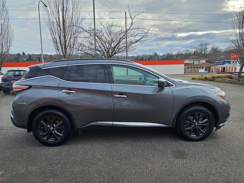 Used 2018 Nissan Murano SV w/ Premium Package image 4