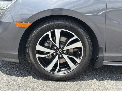 Used 2019 Honda Odyssey Elite image 12