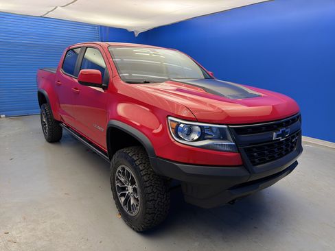 Used 2020 Chevrolet Colorado ZR2 image 2