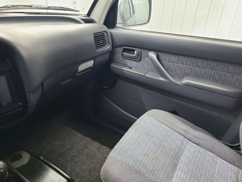 Used 1991 Toyota Land Cruiser 4D SUV image 22