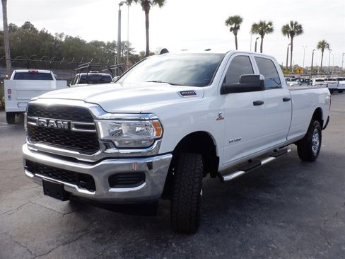 Used 2021 RAM 2500 Tradesman w/ Chrome Appearance Group image 27
