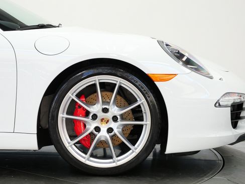 Used 2015 Porsche 911 Carrera S RWD image 47