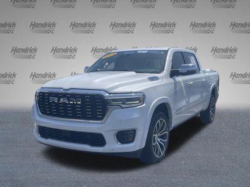 Used 2025 RAM 1500 Tungsten AWD/4WD image 4