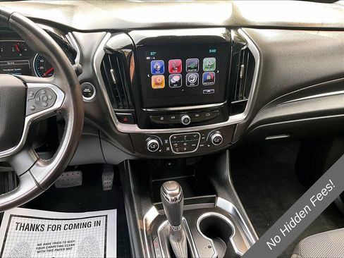 Used 2018 Chevrolet Traverse LT w/ LPO, Floor Liner Package AWD/4WD image 6
