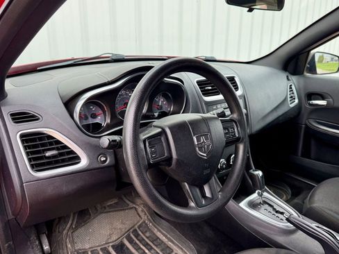Used 2014 Dodge Avenger SE FWD image 10