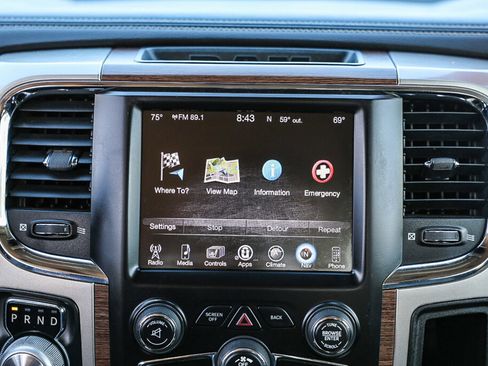 Used 2016 RAM 1500 Laramie w/ Convenience Group image 4